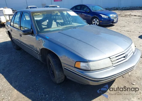 1993 Chevrolet Lumina z USA, uszkodzony, nr VIN 2G1WL54T3P1134768